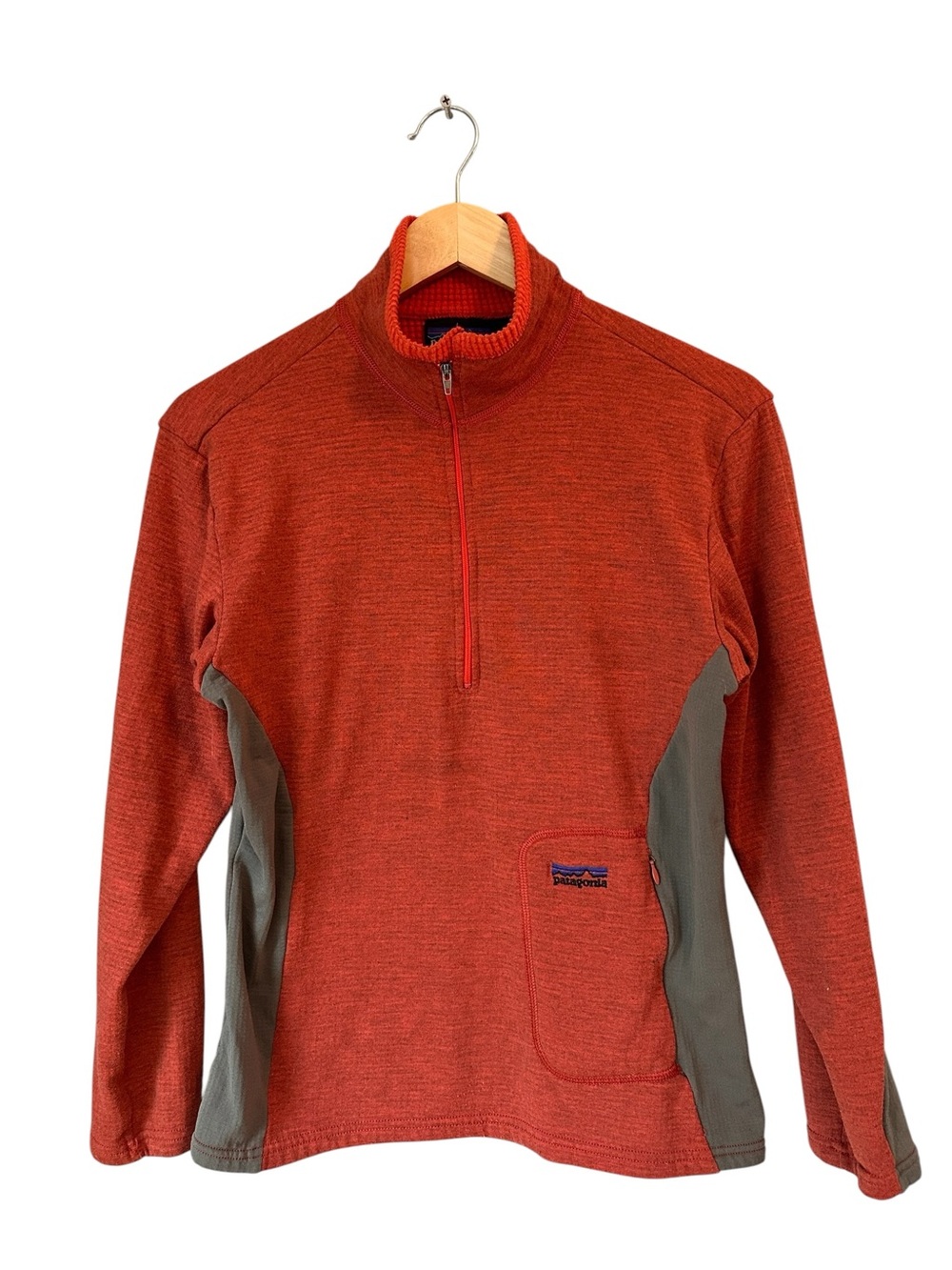 Patagonia R1 Quarter-Zip Fleece Pullover – Red/Orange Gray – Women’s XS